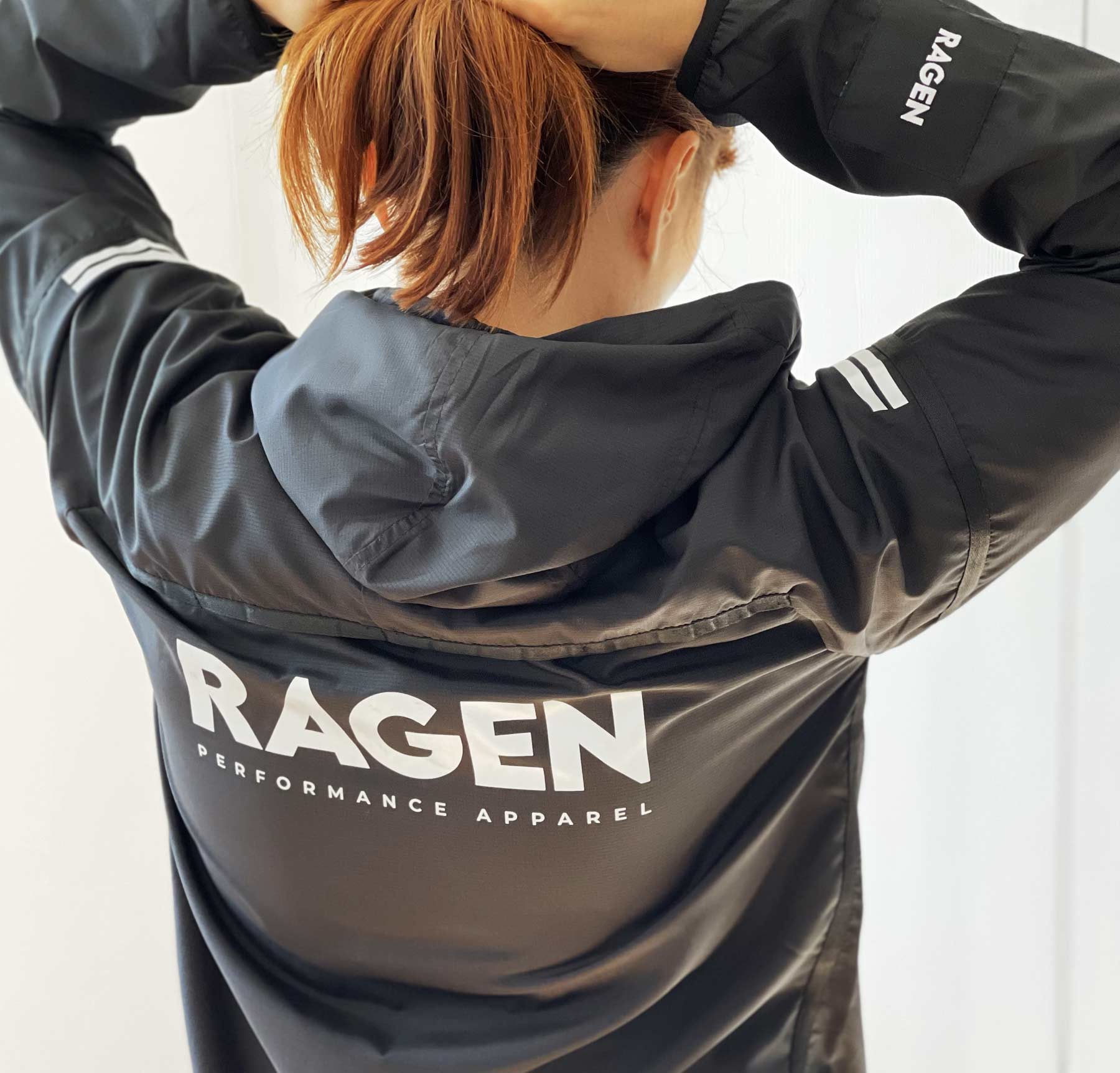 R NIN Performance Running Jacket Women Black RAGEN Triathlon